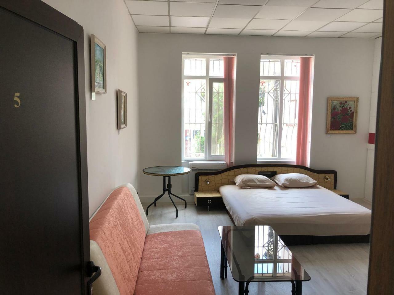 Guest Rooms Opera Plovdiv Extérieur photo