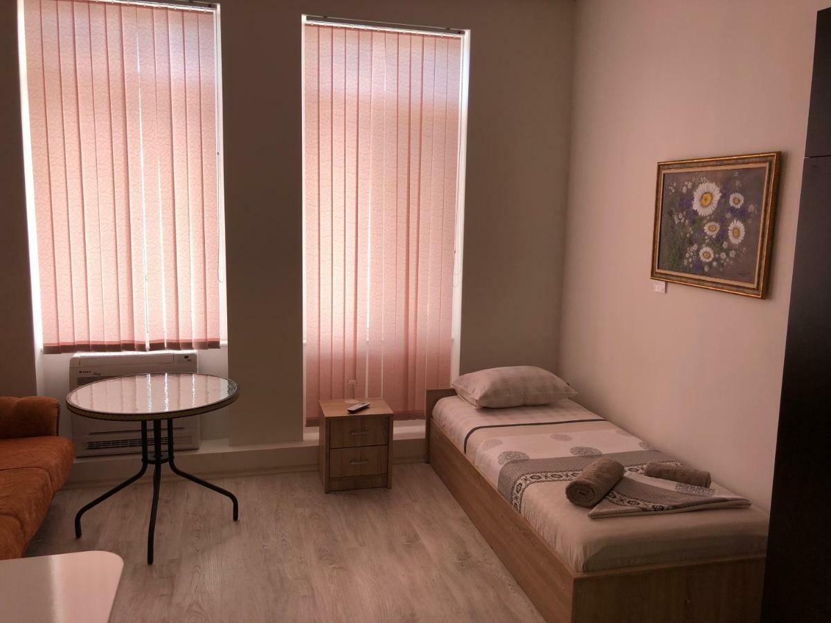 Guest Rooms Opera Plovdiv Extérieur photo
